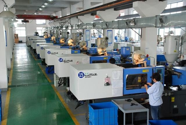 Injction molding shop.jpeg